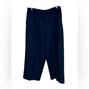 Orvis 100% Linen Black Woman’s Size Medium Cropped Pants.